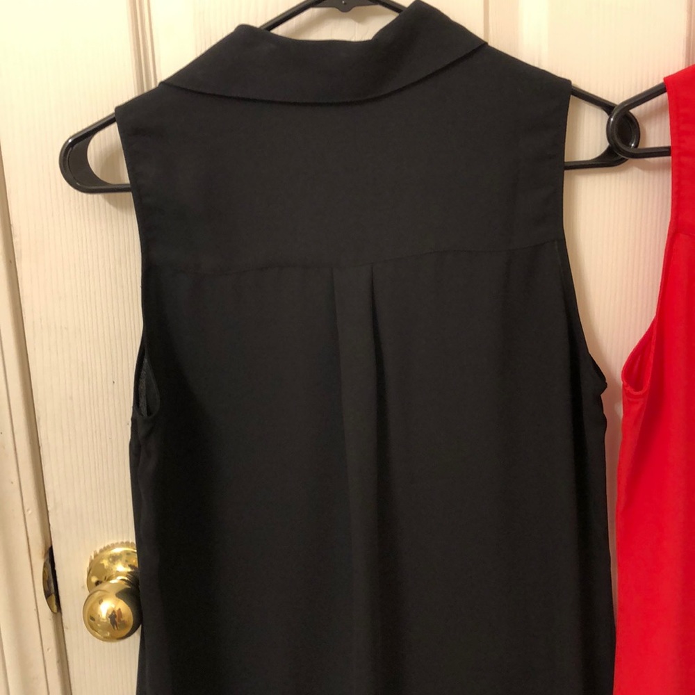 Tops - Picture 4 of 5